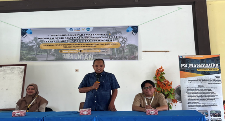 Pkm Team, Untan Fmipa Mathematics Study Program Lecturers Introduce Basic Concepts Of Mathematics Through Educational Games